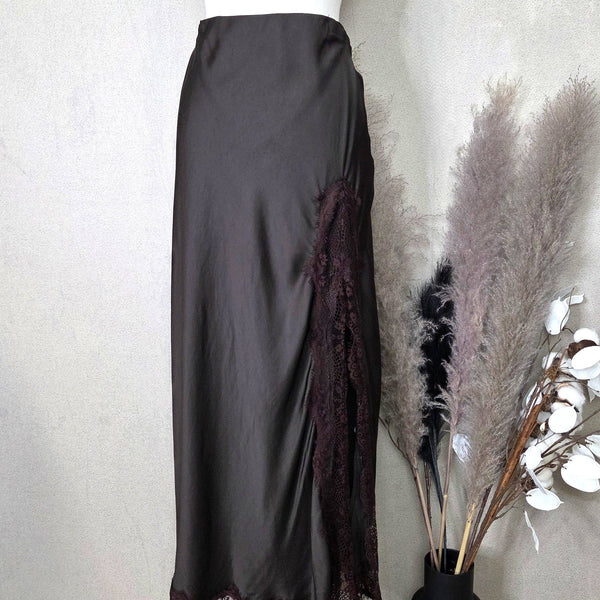 Viscose satin fabric with lace split detail and hem