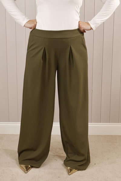 Pleat Front wide leg trouser