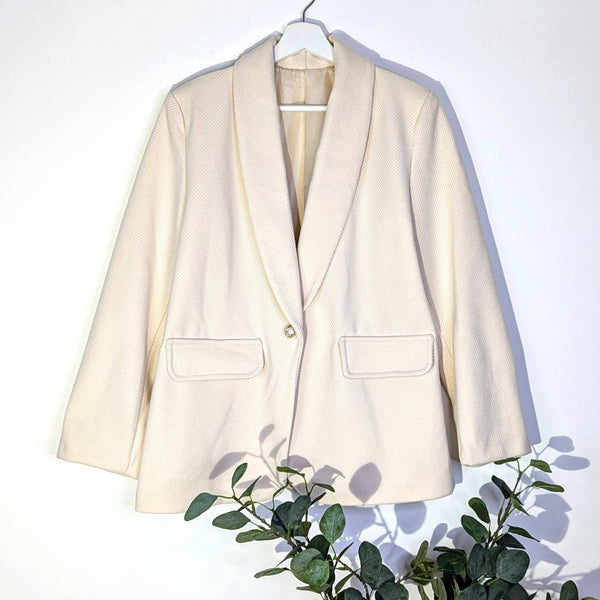Blazer - warm blazer with golden heritage button
