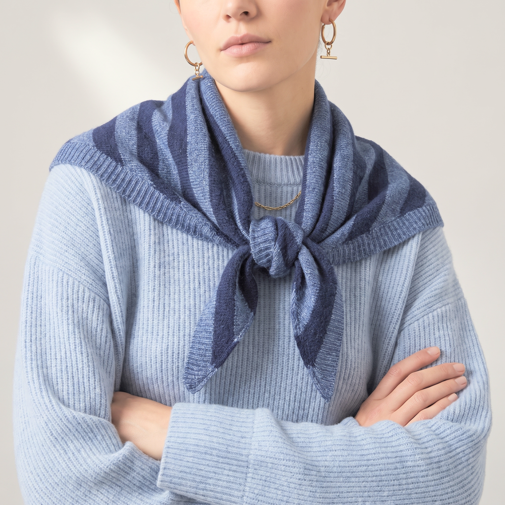 Striped Triangle Heavyweight Scarf in Denim Blue/Navy Blue