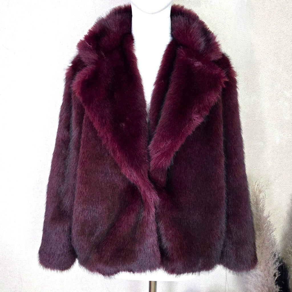 Bordeaux faux fur jacket with lapels and pockets