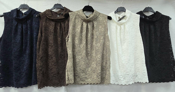 Lace on Velvet Collar Top