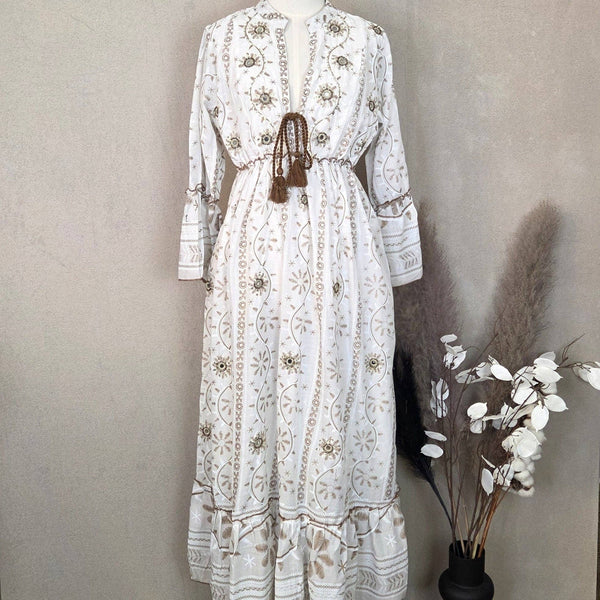 Long boho dress with sleeves, tie, Indian style print and sequin detail