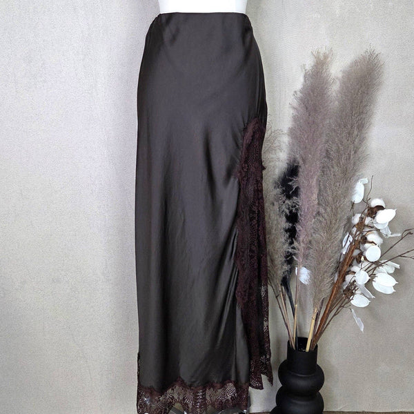 Viscose satin fabric with lace split detail and hem