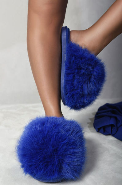 Fluffy Faux Fur Winter slide ons