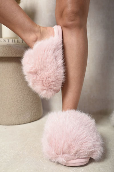 Fluffy Faux Fur Winter slide ons