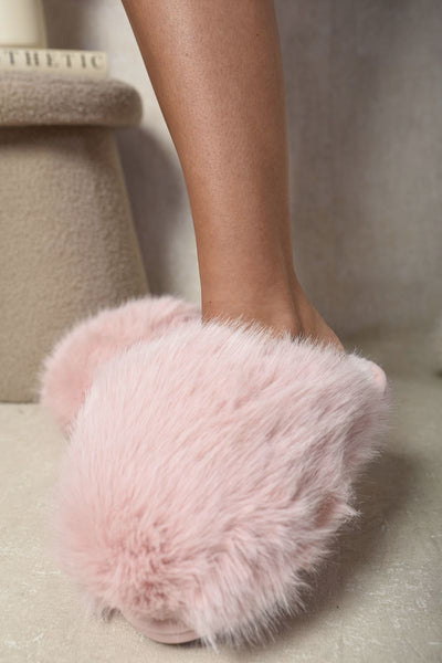 Fluffy Faux Fur Winter slide ons