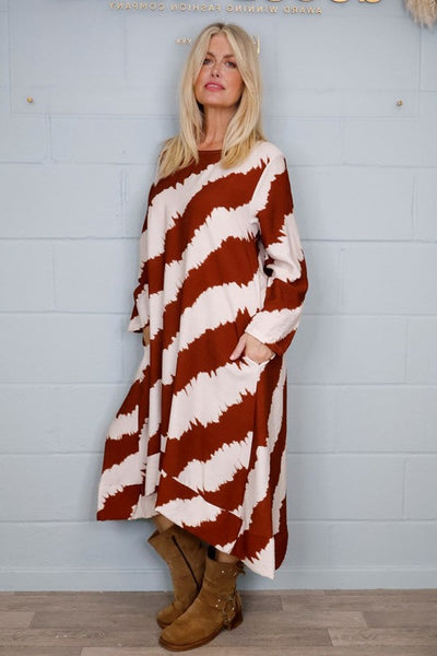 Brush Stroke Print Dress