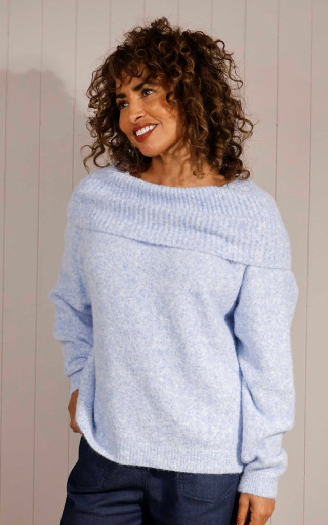 Boat neck jumper